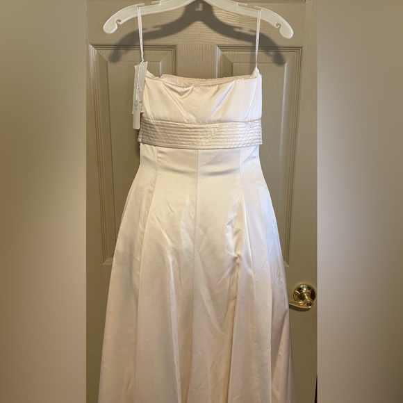 Watters & Watters wedding dress- size 10 - Picture 16 of 16